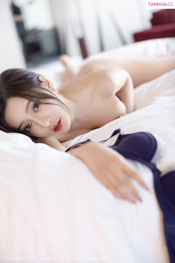 王馨瑶  [XiuRen]高清写真图 2022.12.09 No.5978 王馨瑶yanni 时尚美腿第81张图片